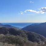 Nyaraló Perla